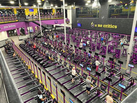 PLANET FITNESS .